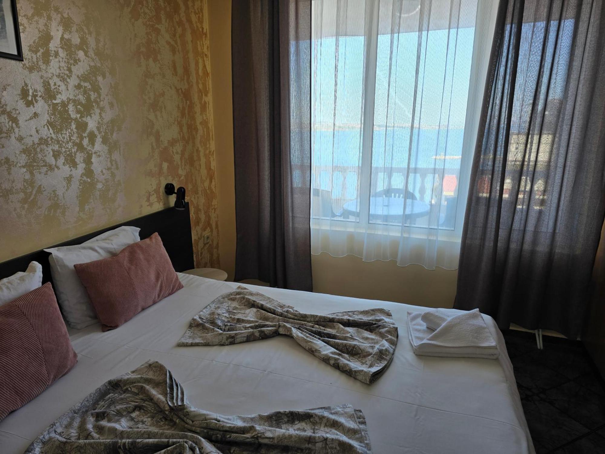 Orion Guest House Sozopol Exterior foto