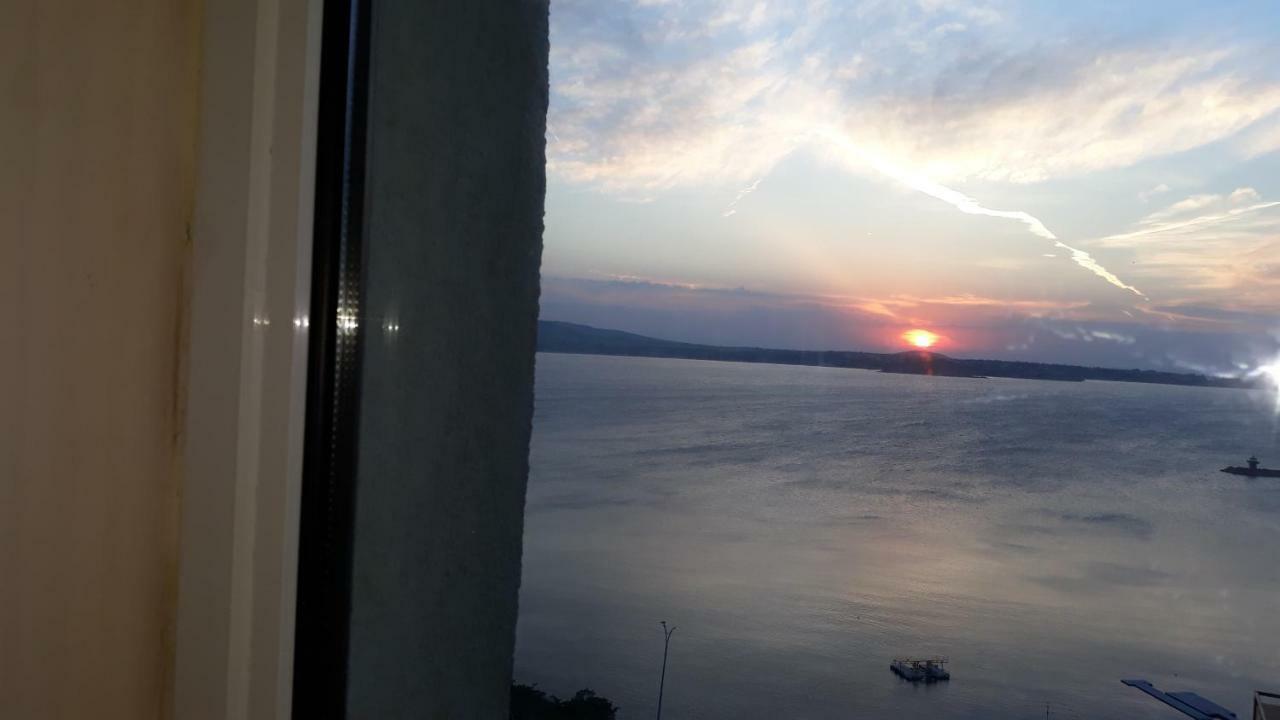 Orion Guest House Sozopol Exterior foto
